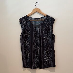 Chic Black, Gray & Green Patterned Blouse